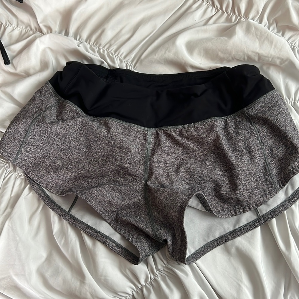 Lululemon low rise speed up shorts. 2.5